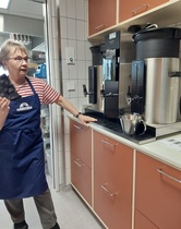 Sinikka kahvinkeitossa