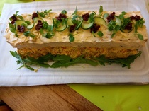 Kasvisvoileipäkakku